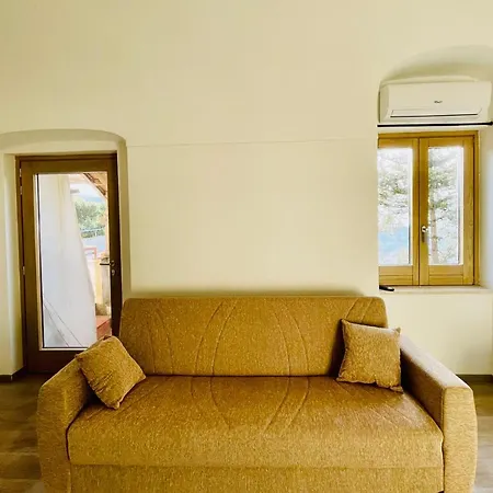 Semesterbostad L'orto Di Grace Sorrento